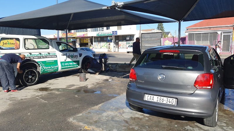 Lansdowne Car Wash - Photo 3